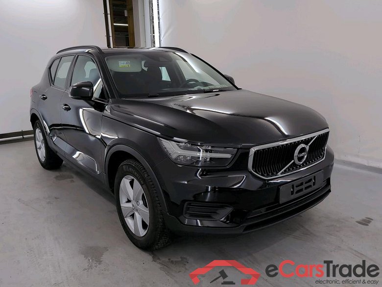 VOLVO XC40 1.5 T2 MOMENTUM CORE #2