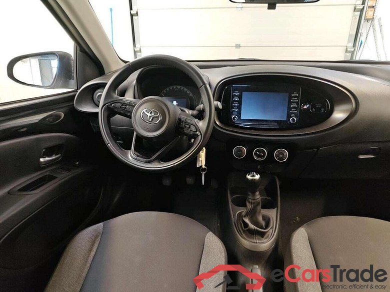 TOYOTA Aygo X 1.0 VVT-i MT Play #3