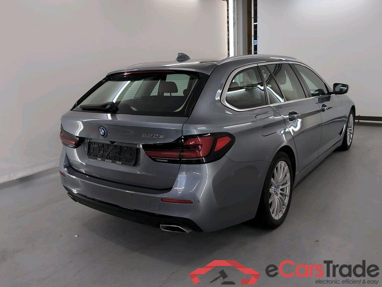 BMW 5 SERIES TOURING 2.0 520E TOURING AUTO #4