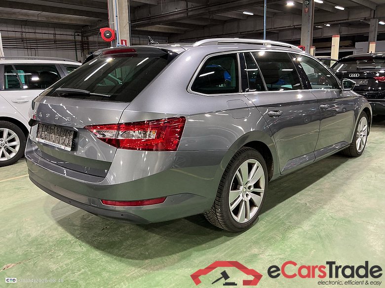 SKODA SUPERB COMBI 2.0 CRTDI 110KW CLEVER+ #4