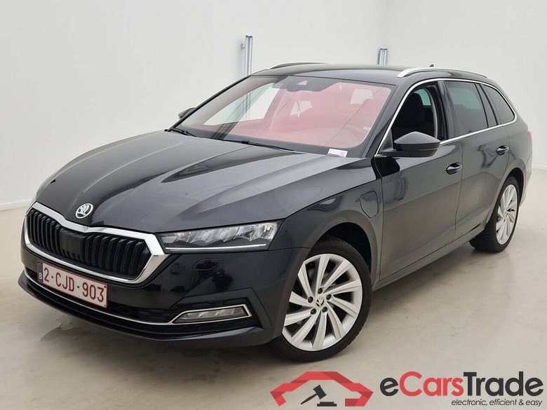 SKODA OCTAVIA COMBI 1.4 TSI IV AMBITION DSG