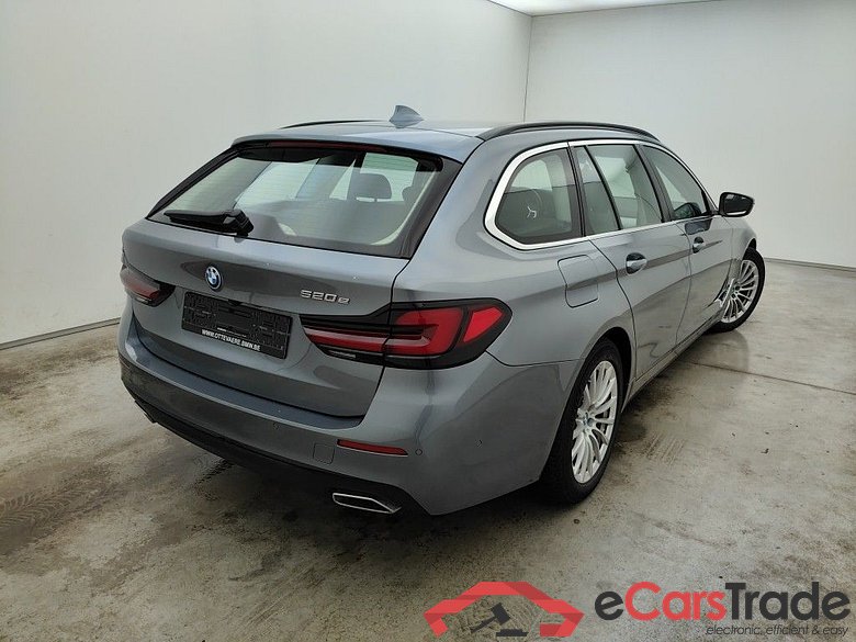 BMW 5 Reeks Touring 520e 150kW 5d #2