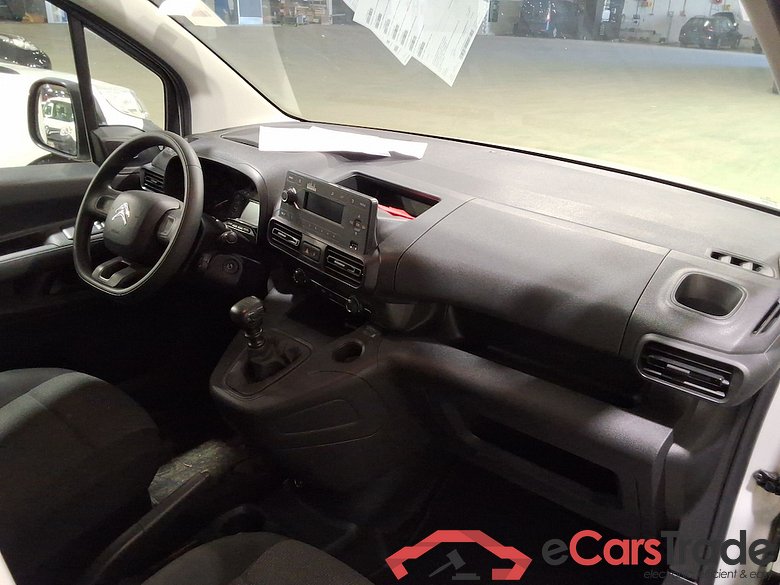 CITROAu2039N BERLINGO 1.2 PURETECH 110 S-S M LIGHT CLUB #6