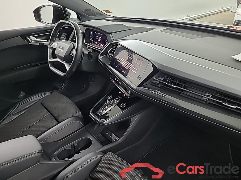 AUDI Q4 e-tron 50 e-tron quattro Launch ed S Compet 5D 220kW #6