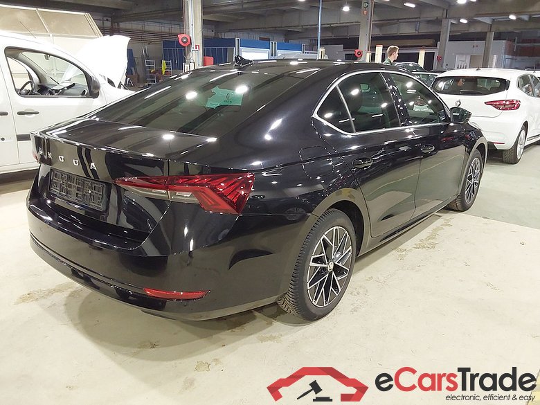 SKODA OCTAVIA - 2020 1.5 TSI Ambition #4