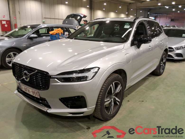 VOLVO XC60 2.0 T6 RECHARGE GEARTRONIC R-DESIGN