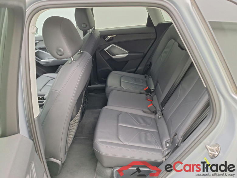 Audi, Q3 '18, Audi Q3 35 TDI S Tronic Business Edition 5d #4