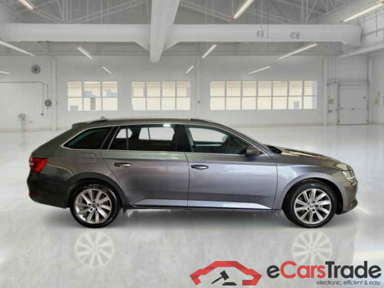 Skoda Superb 1.4 TSI Plug-In Hybrid Aut. LED Vitual Navi KeylessGo Klima PDC ... #5