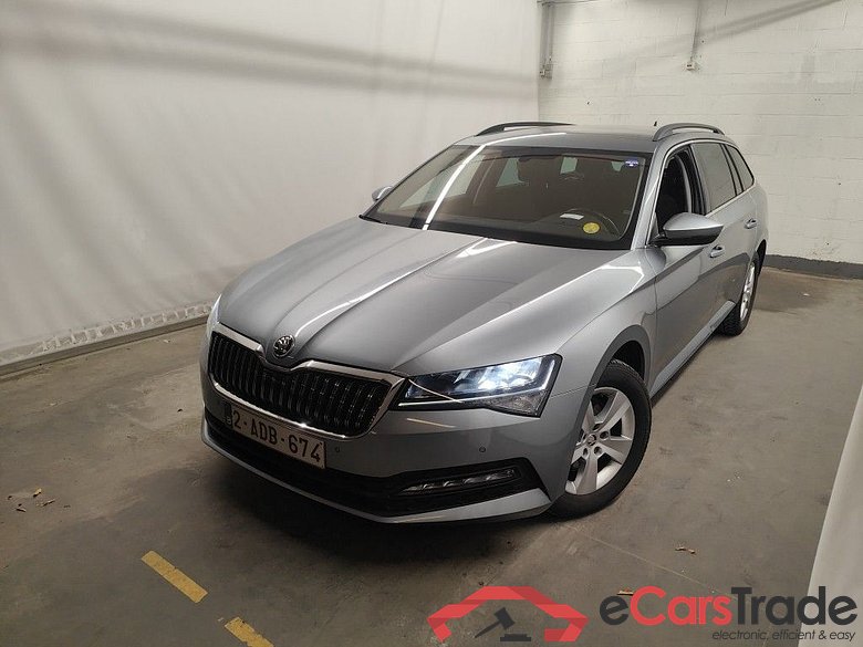 Skoda Superb Combi 2.0 CRTDI 110kW DSG7 Ambition 5d