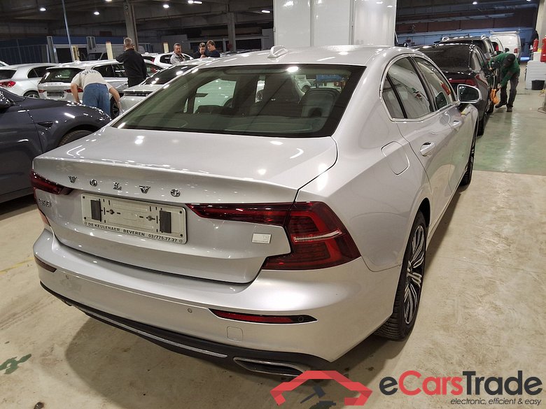 VOLVO S60 - 2019 2.0 T8 AWD PHEV Inscription #4