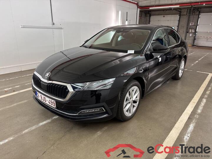 Skoda Octavia Octavia 1.4 TSI PHEV DSG6 Clever+ (PHEV) 150kW/204pk  5D/P Auto-6