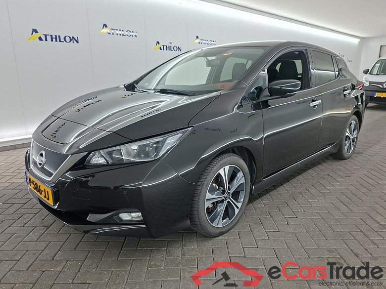 NISSAN LEAF N-CONNECTA 40kWh 5D uitlopend #1