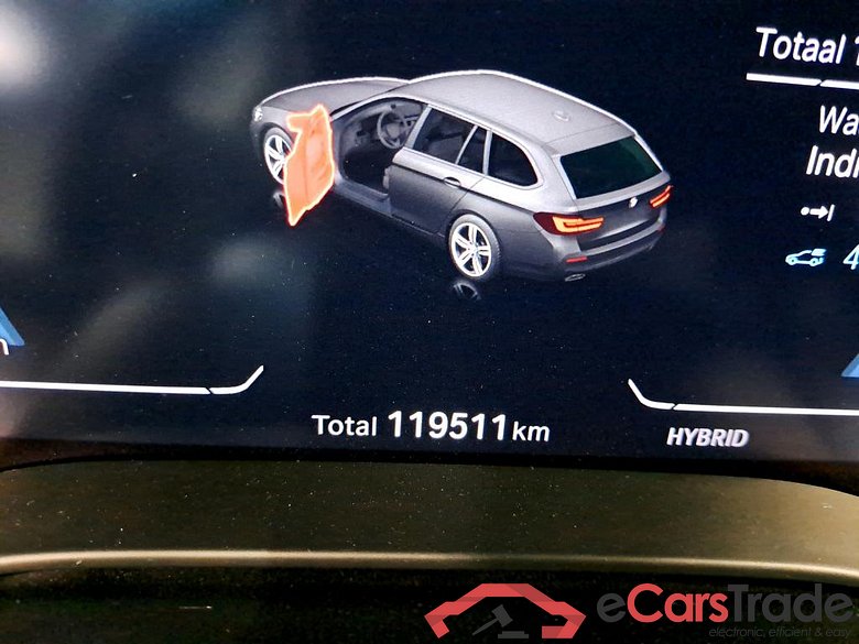 BMW - BMW 5 TOURING 530e xDrive 272PK Business Edition With Dakota Heated Seats & Pack Driving Assistant & Active Cruise & Parking Assistant Pack * HYBRID * #5