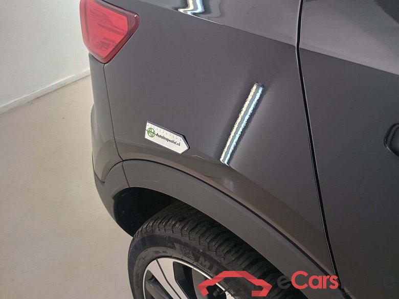 VOLVO XC40 RECHARGE CORE #5