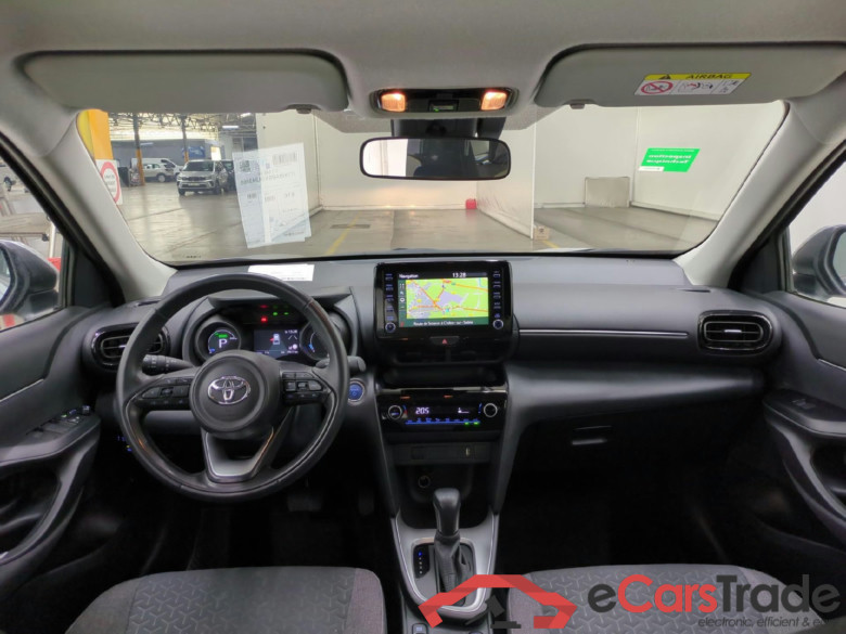 TOYOTA Yaris Cross Hybride / 2021 / 5P / SUV 1.5 HYBRID 116H DYNAMIC BUSINESS BEY AWD #5