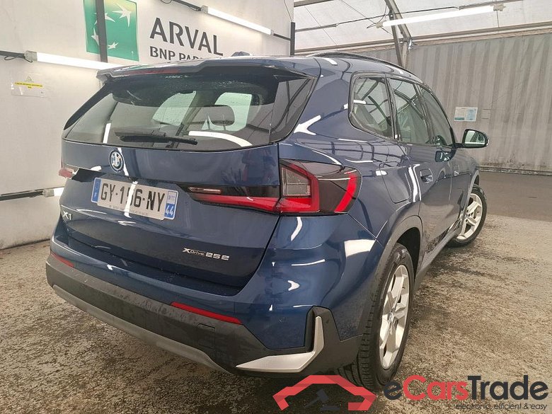 BMW X1 / 2022 / 5P / SUV xDrive25e Business Design DKG7 #3
