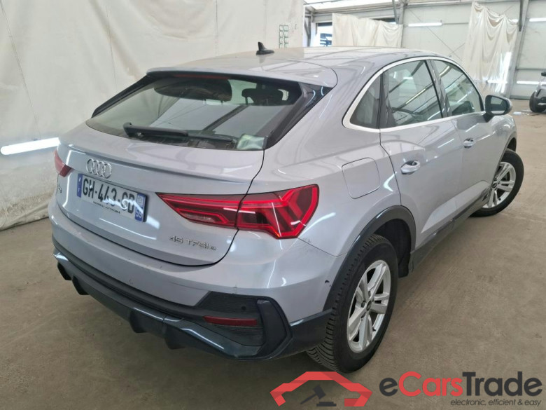 AUDI Q3 Sportback / 2019 / 5P / SUV 45 TFSI E 245 S TRONIC BUSINESS LINE #3