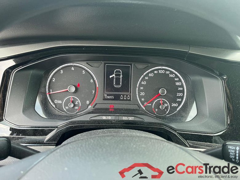 Volkswagen Polo 1.0 59KW (80CV) manuel #6