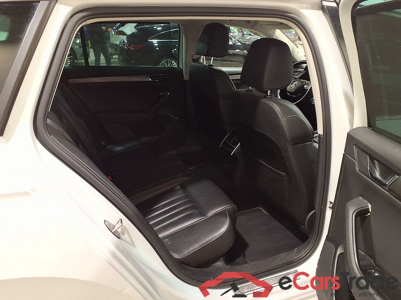 SKODA SUPERB COMBI 2.0 CRTDI 90KW DSG7 STYLE #4