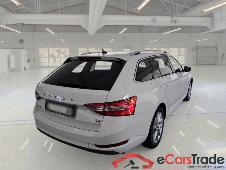 SKODA SUPERB WAGON / 2019 / 5P / STATION WAGON 1.4 TSI PLUG-IN HYBRYD EXECUTIVE DSG #2