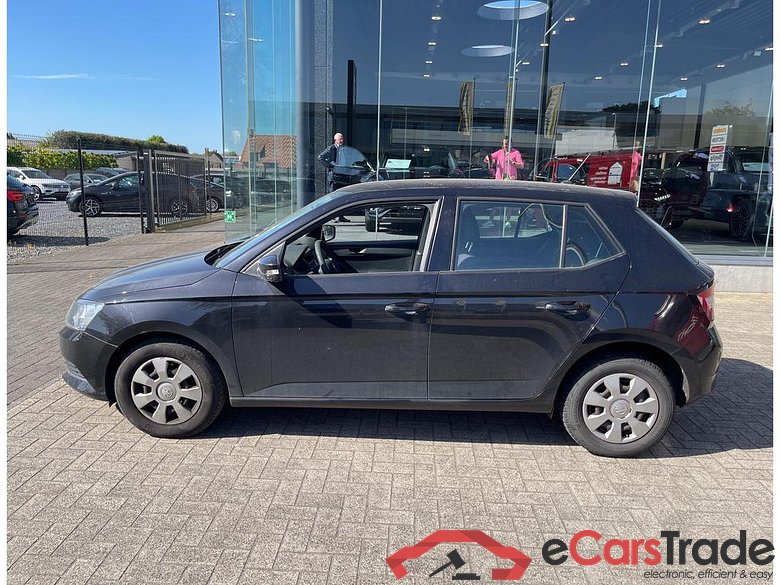 SKODA Fabia Fabia 1.0i Active #5