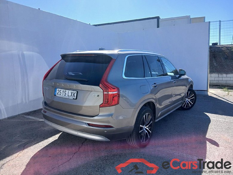 VOLVO XC90 / 2019 / 5P / todoterreno 2.0 B5 D AWD Momentum Pro Auto #2