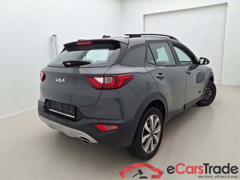 KIA STONIC 1.2 URBAN EDITION #2