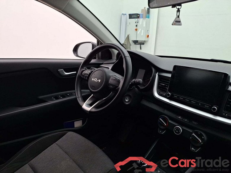 KIA STONIC 1.2 URBAN EDITION #3