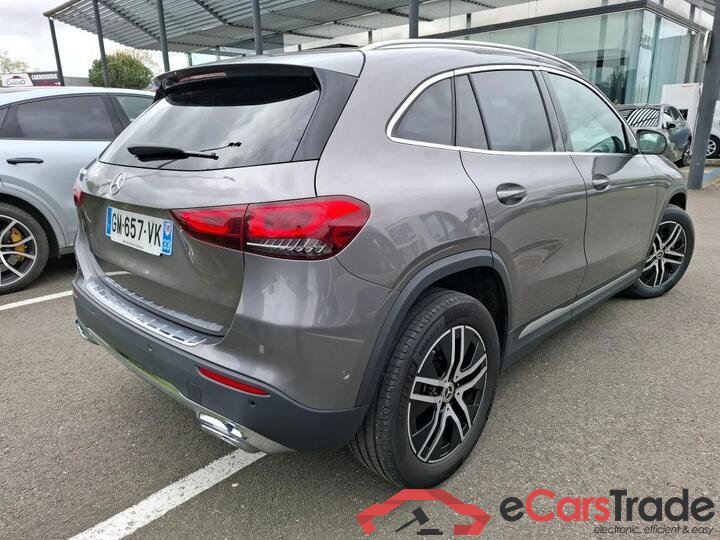 Mercedes GLA 200d Aut. LED-Xenon Widescreen Navi 1/2 Sport-Leather KeylessGo Camera Klima PDC ... #3