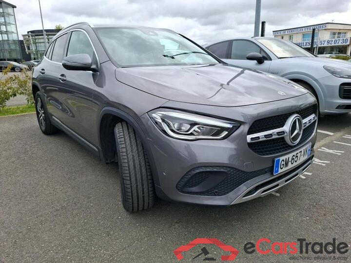 Mercedes GLA 200d Aut. LED-Xenon Widescreen Navi 1/2 Sport-Leather KeylessGo Camera Klima PDC ... #2