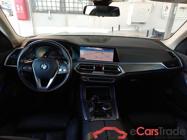 BMW X5 / 2018 / 5P / SUV XDRIVE 25D XLINE AUTOM. #3