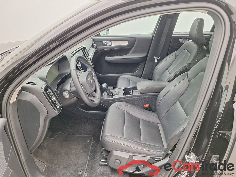 Volvo, XC40 '17, Volvo XC40 T3 Momentum Pro 5d #3