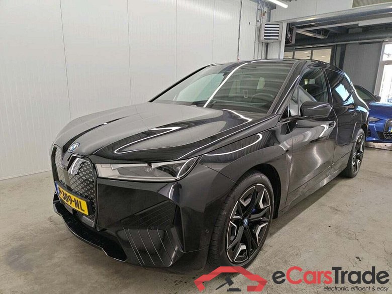 BMW iX xDrive40 High Ex.