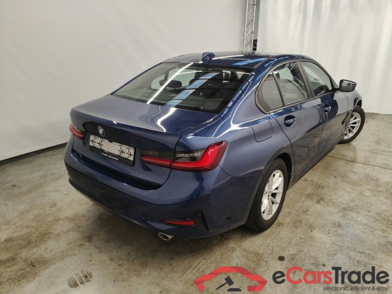 BMW 3 Reeks Berline 316dA (90 kW) 4d #2