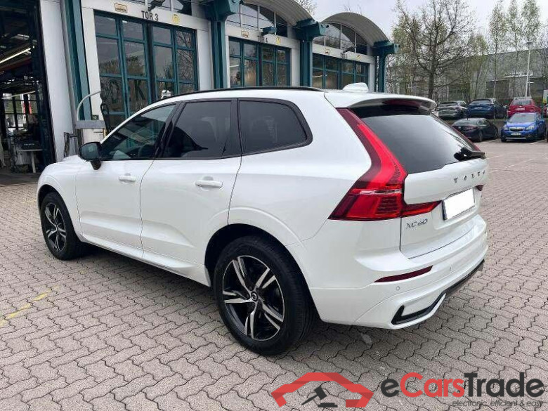 Volvo XC60 (03.2017->) DE - SUV5 B5 (Benzin) AWD EU6d, R-Design Mild-Hybrid, (Facelift) 2021 - 2022 #4