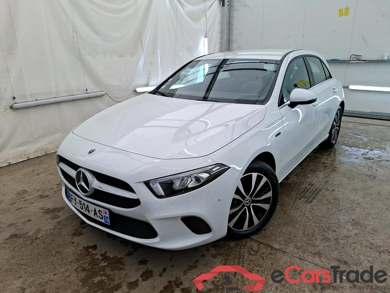 MERCEDES-BENZ Classe A Compact  2018  5P  Berline A 250 e Business Line 8GDCT