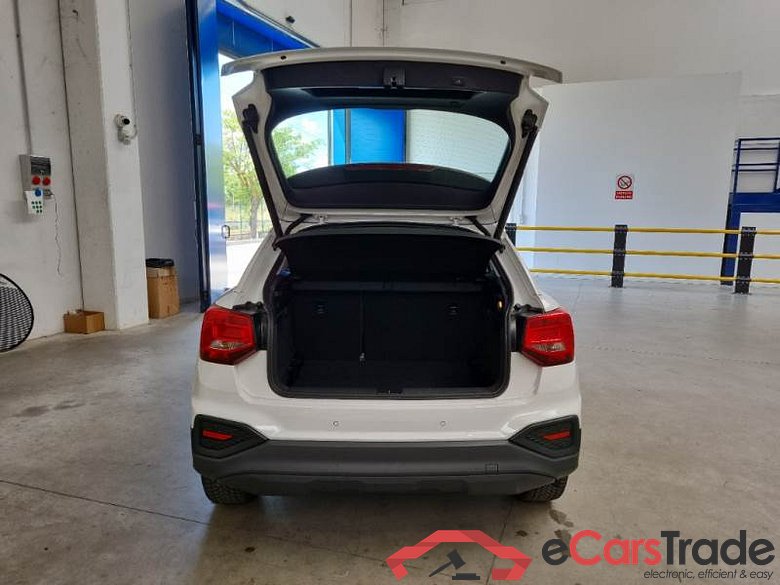 AUDI Q2 / 2020 / 5P / SUV 2.0 30 TDI BUSINESS S TRONIC #5