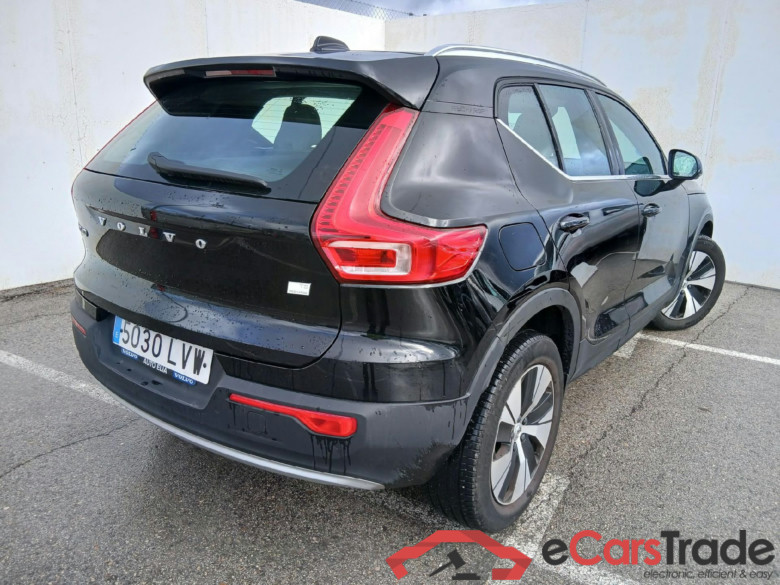 VOLVO XC40 / 2017 / 5P / todoterreno 1.5 T5 Twin Recharge Inscription Ex Auto #2