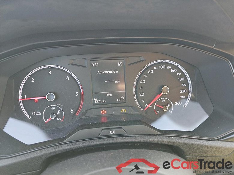 VOLKSWAGEN T-Roc / 2017 / 5P / todoterreno Edition 1.6 TDI 85kW (115CV) #4