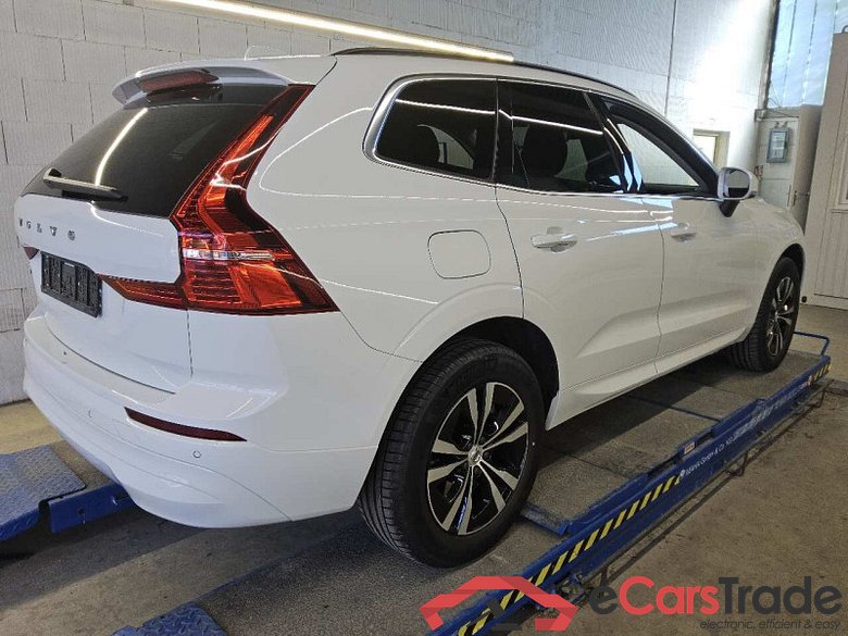 Volvo XC60 (03.2017->) DE - SUV5 B4 (Benzin) 2WD EU6d, Momentum Mild-Hybrid, (Facelift) 2021 - 2022 #3