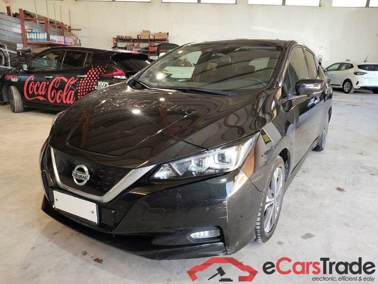 NISSAN LEAF / 2017 / 5P / BERLINA BUSINESS 40KWH