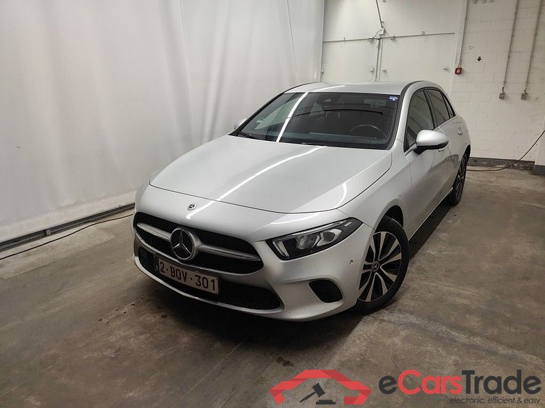 Mercedes-Benz A-Klasse A 250 e Business Solution 5d #1