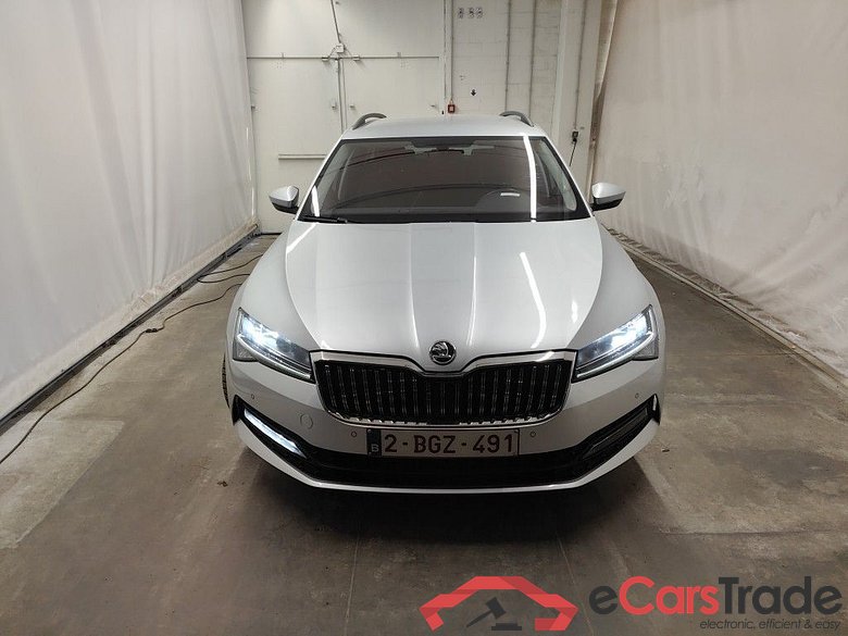Skoda Superb Combi 1.5 TSI ACT 110kW Clever 5d #5