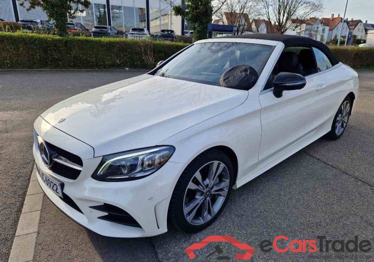 Mercedes C 220d Cabrio AMG 4Matic Aut. LED-Multibeam Widescreen Burmester Head-Up Navi ACC Sport-Leather-Alcantara KeylessGo Klima PDC ...