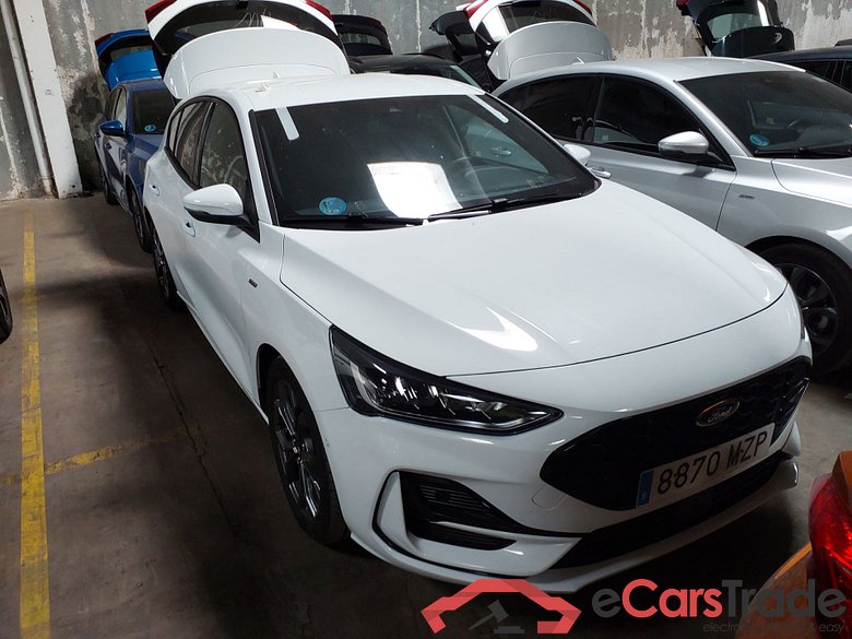 FORD Focus Berlina 1.0 Ecoboost 114KW 155CV S6.2 AutomÃ¡tico ST-LINE X(Winterpack) #1
