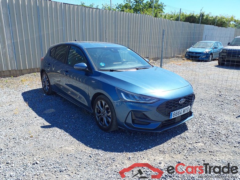 FORD Focus Berlina 1.0 Ecoboost 114KW 155CV S6.2 AutomÃ¡tico ST-LINE X(Winterpack) #1