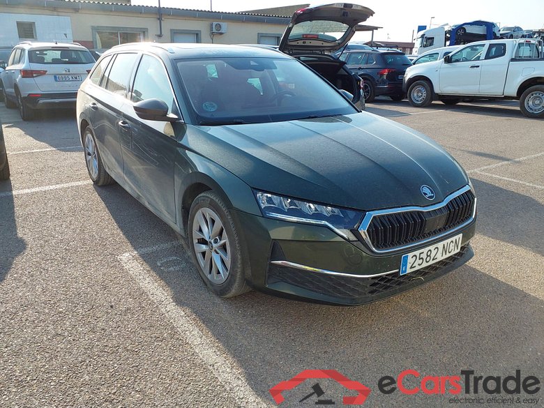 SKODA Octavia 2.0 TDI 110 kW (150CV) DSG 7 vel AutomÃ¡tico Combi Design(Pano + Winterpack) #1