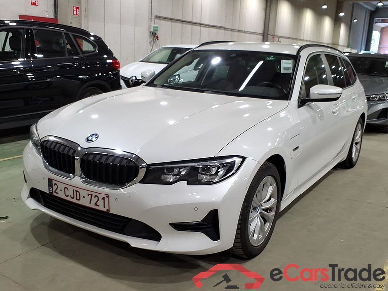 BMW 3 SERIES TOURING 2.0 330E (215KW) TOURING