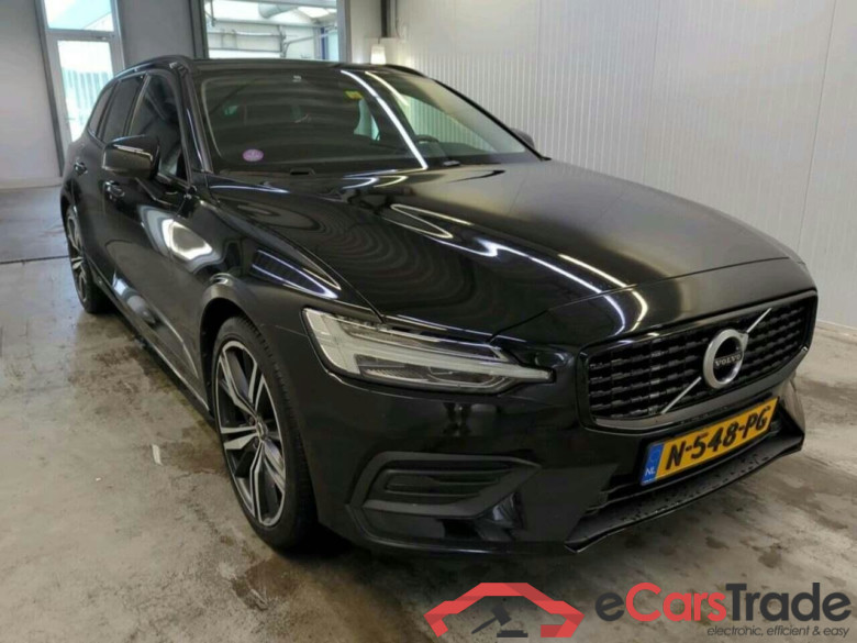 VOLVO V60 2.0 B3 Mom. Adv. #5