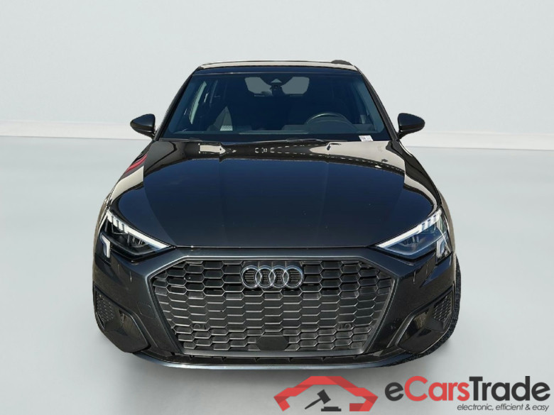 Audi A3 Sportback Business Line 40 TFSIE 204 S tronic 6 #2